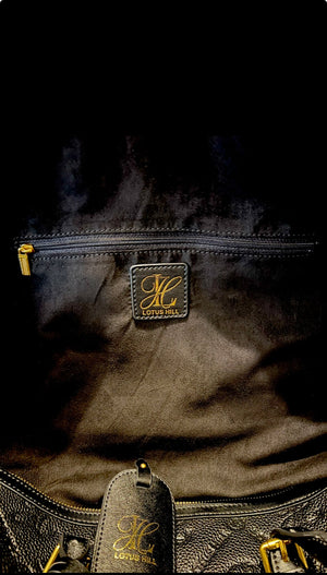 LEATHER TRAVEL / DUFFLE BAG